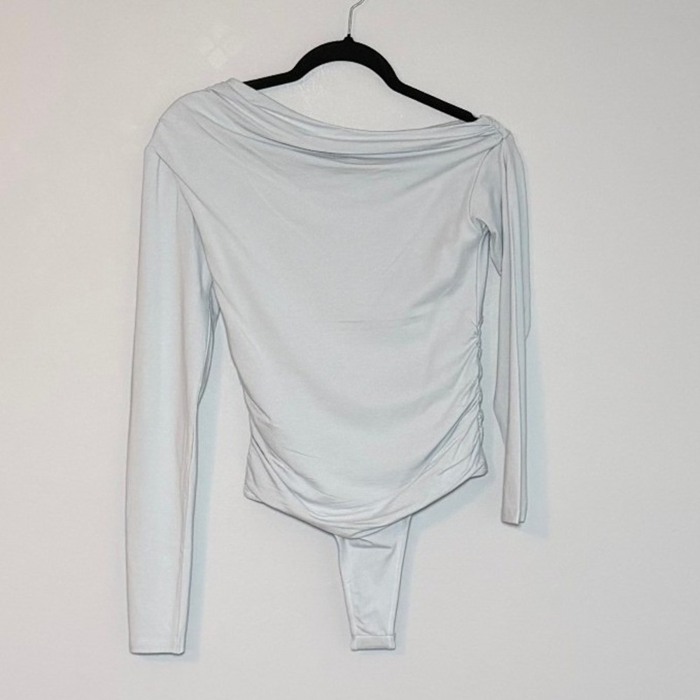 Chelsea & Violet Pale Ice One Shoulder Ruched Bodysuit V2365KEB Size S NWT
